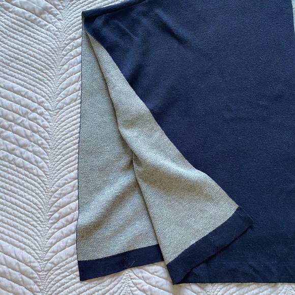 RW&CO Navy Grey Poncho XS/S - Picture 6 of 8